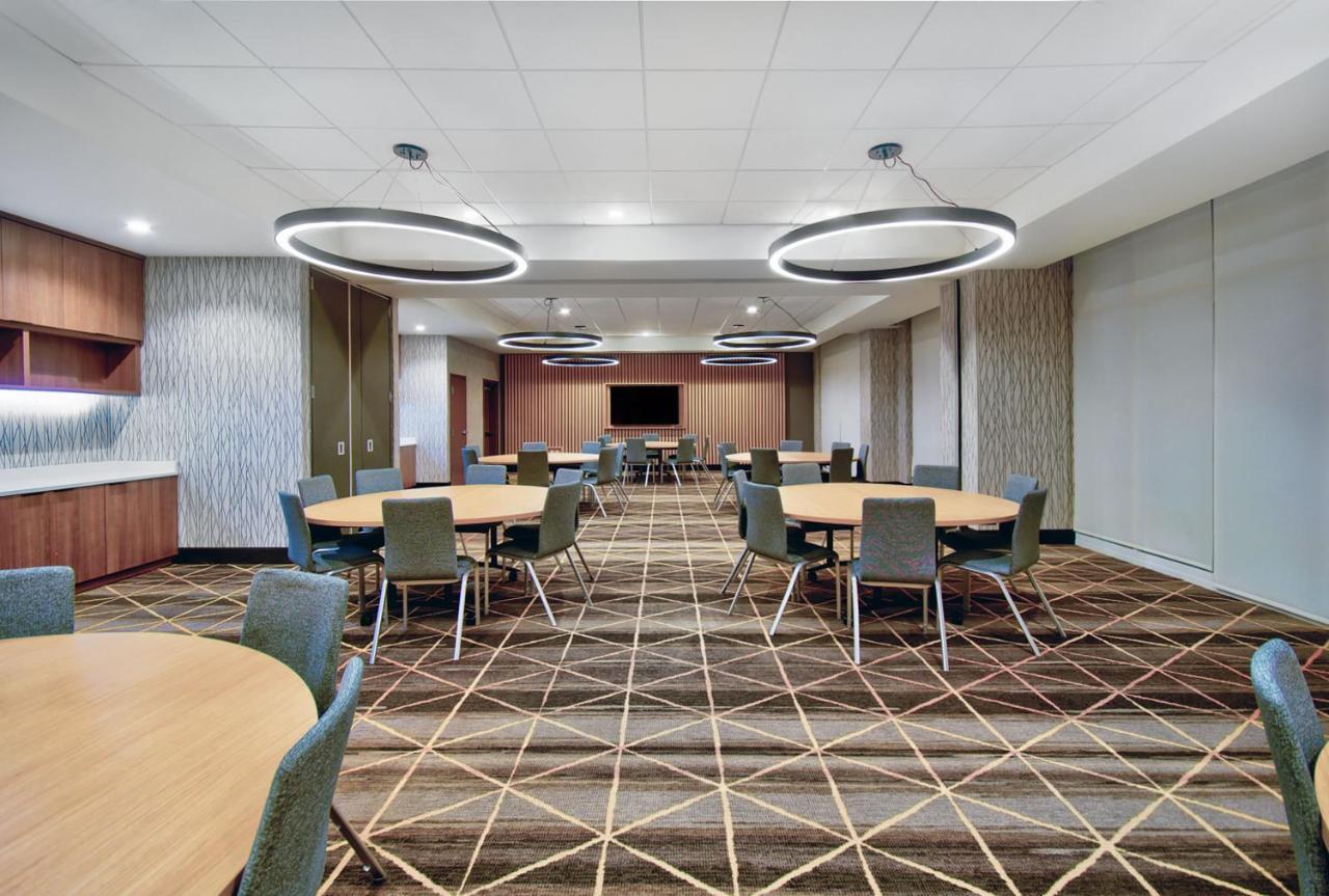 Hotel - By Ihg 3*
